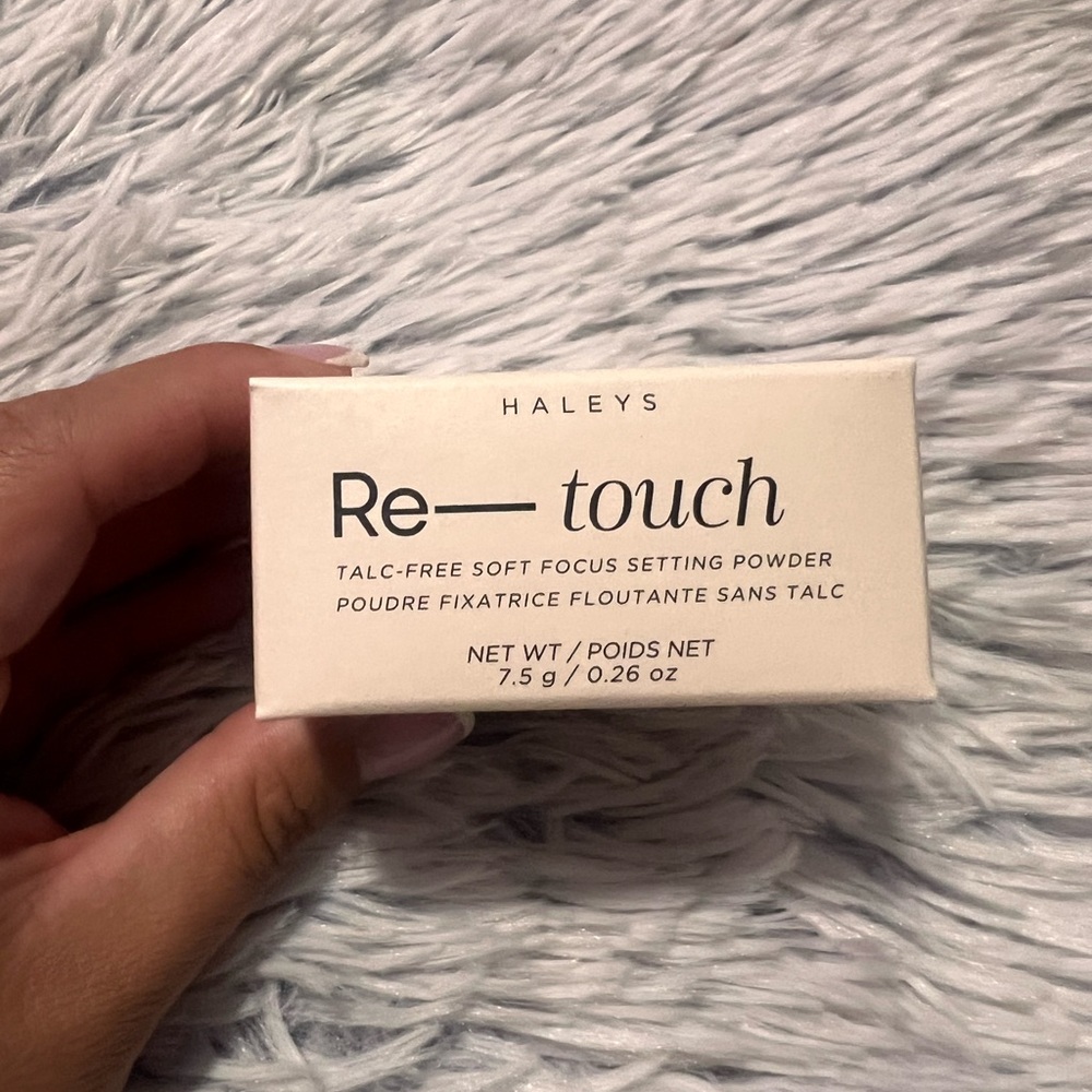 HALEYS Re—touch Soft Focus Setting Powder: Translucent Natural